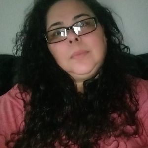 Meet your Posher, Leticia